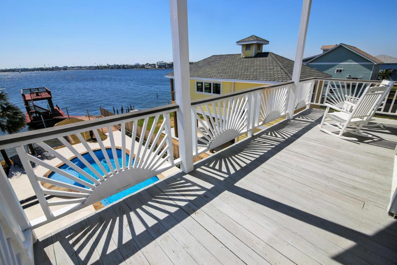 Pool Days And Dock Nights Vila Galveston Exterior foto