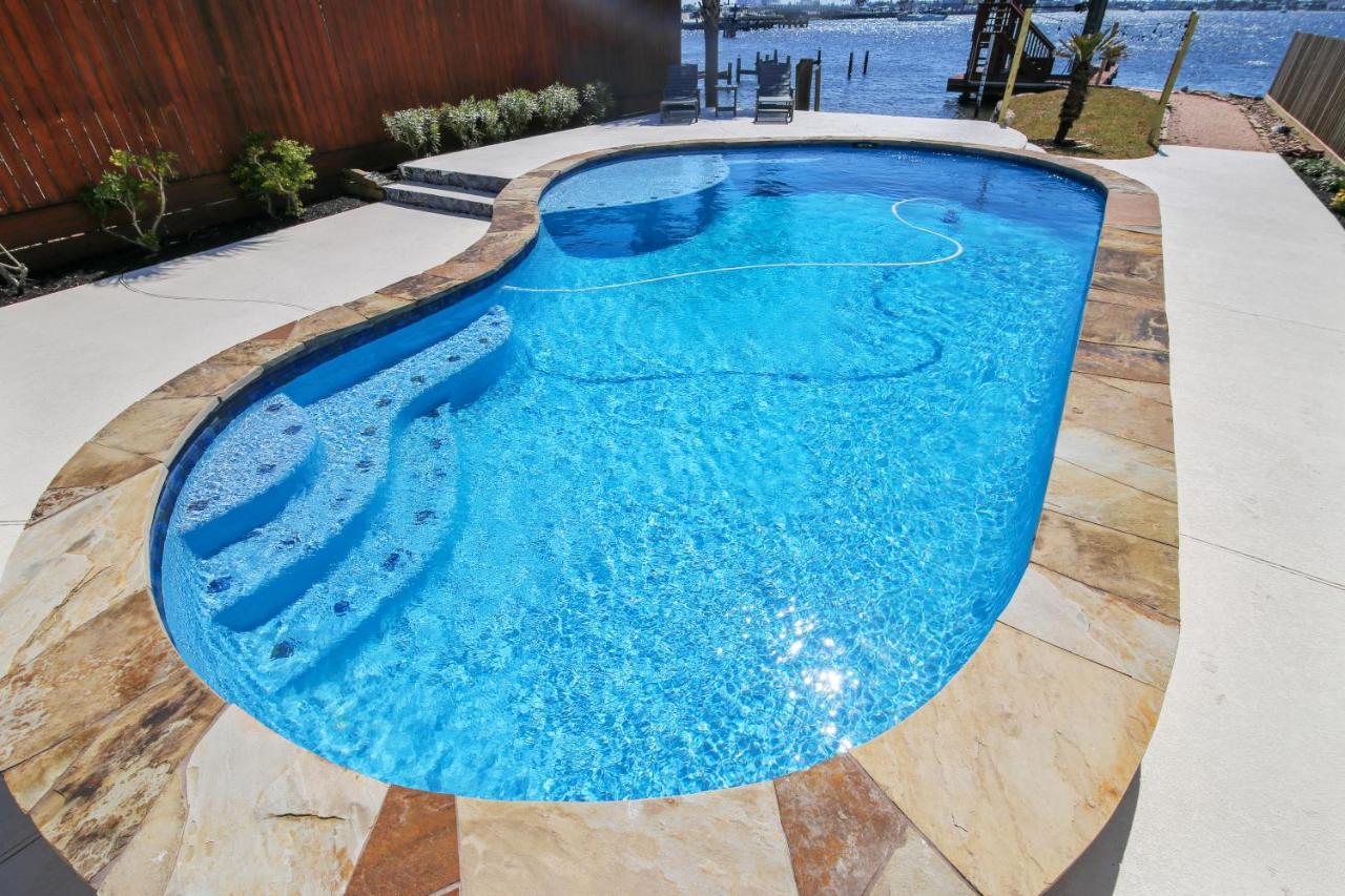 Pool Days And Dock Nights Vila Galveston Exterior foto
